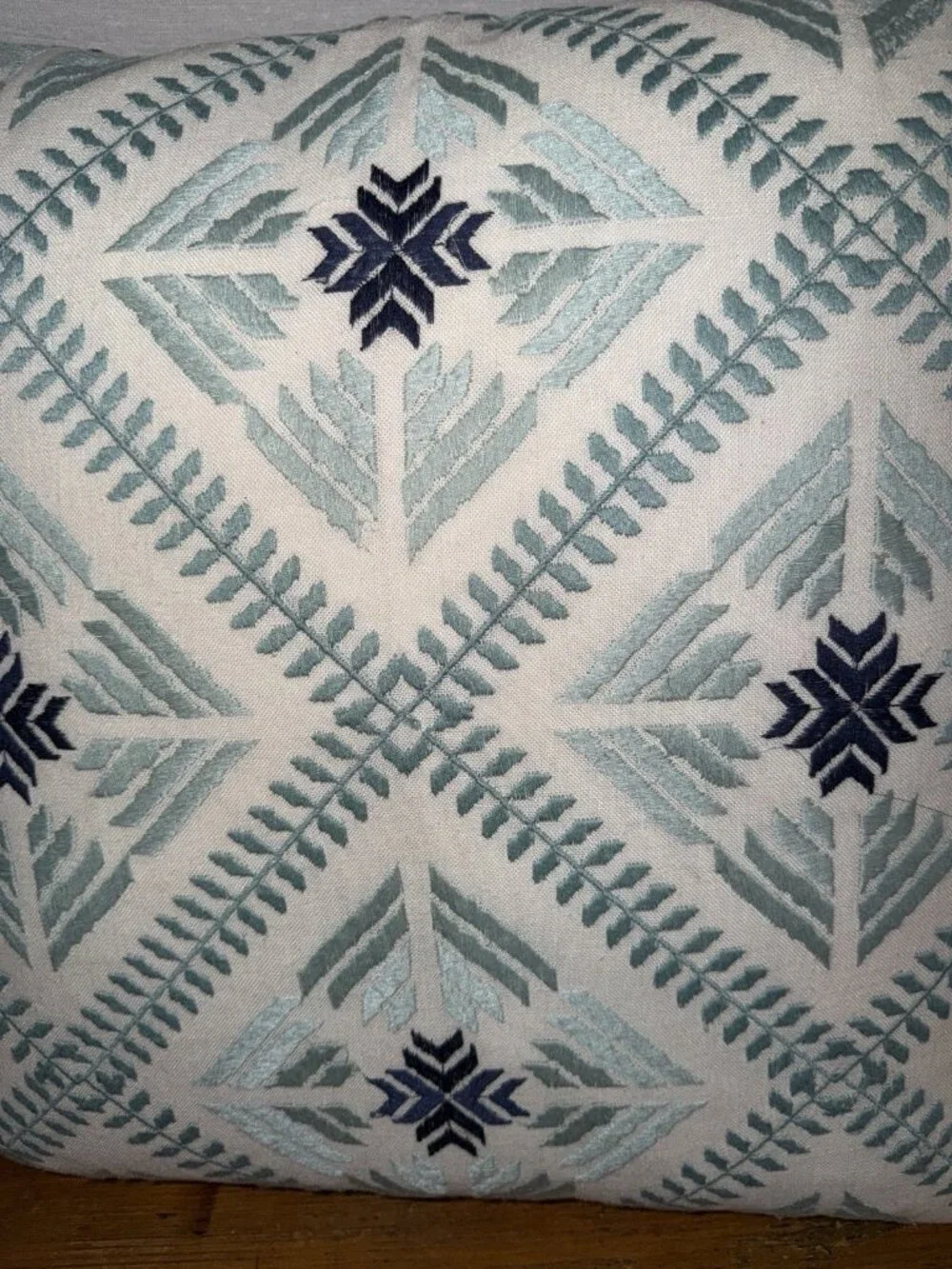 2 Envogue Seafoam Green Cream Navy Blue Embroidered 18X18 BOHO Throw Pillows
